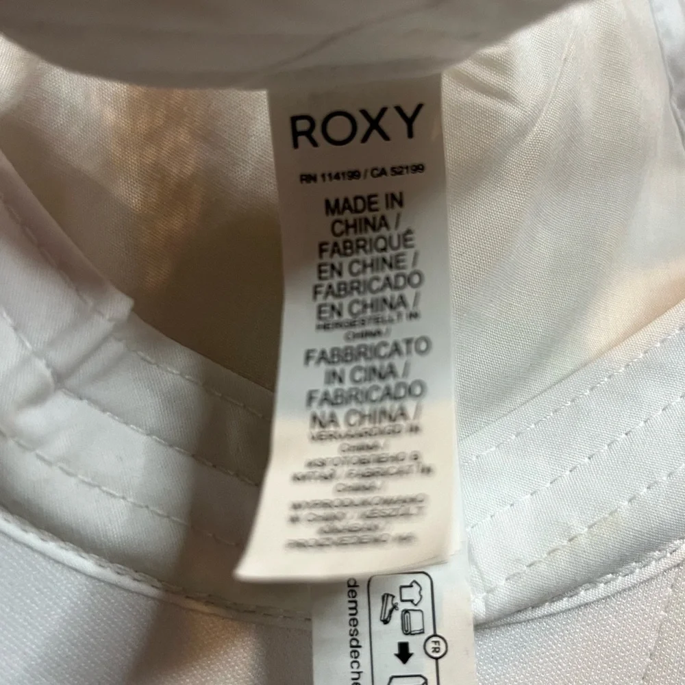 Roxy Women’s Beautiful Morning Adjustable Trucker Hat